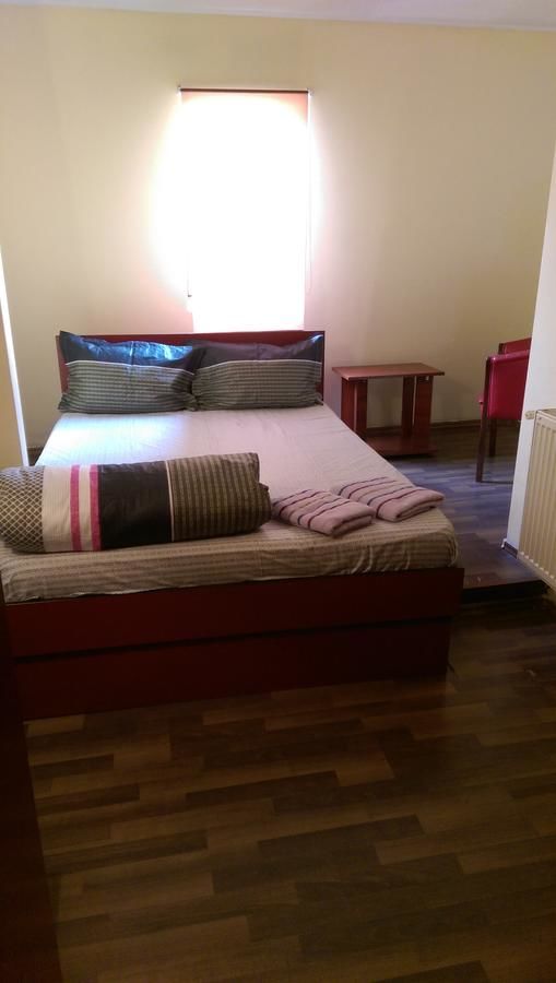 Хостелы Hotel Casa Verde Prosper Бухарест